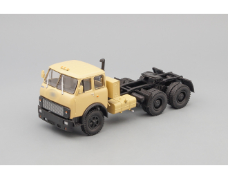 Минский 515Б седельный тягач (1977), бежевый