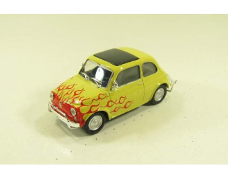 FIAT 500L, yellow / red