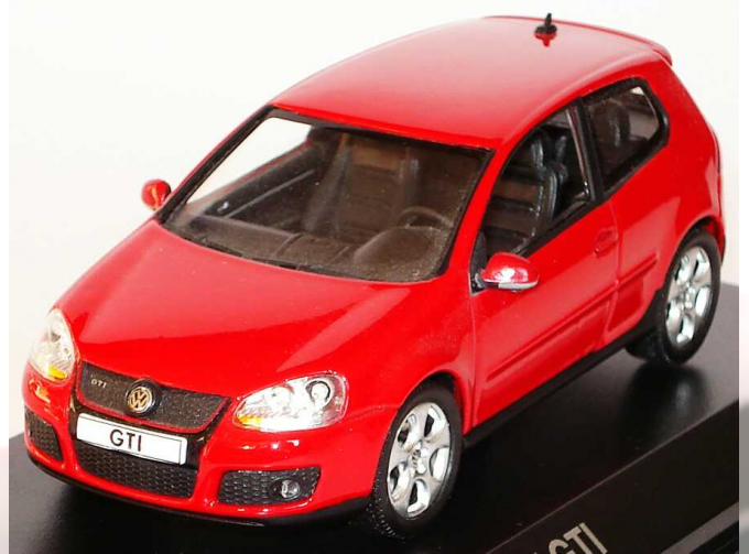 VOLKSWAGEN Golf GTi (Golf V), красный