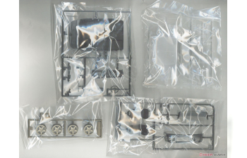 Сборная модель Nissan R32 Skyline GT-R