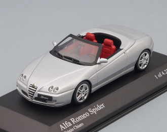 ALFA ROMEO Spider (2003), silver