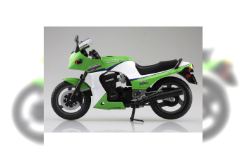 KAWASAKI GPZ900R LIME GREEN