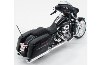 HARLEY DAVIDSON Street Glide Special (2015), Black
