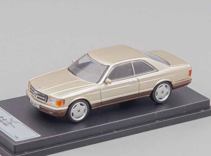 MERCEDES-BENZ 500 SEC (C126), champagne