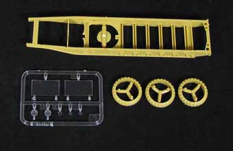 Сборная модель Sd.Kfz.6 - Mittlerer Zugkraftwagen 5t (BN9b) Pioneer Version