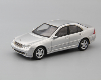 MERCEDES-BENZ C-Klasse Avantgarde W203, silver