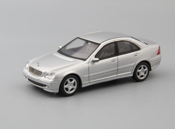 MERCEDES-BENZ C-Klasse Avantgarde W203, silver