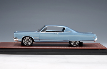 CHRYSLER 300 (1968), Sky Blue Metallic