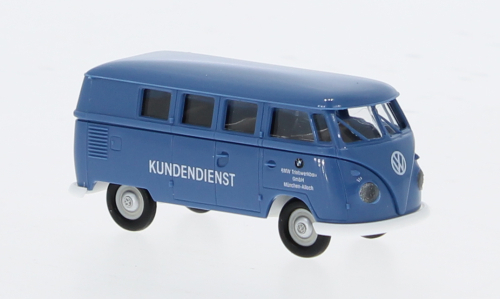 VOLKSWAGEN T1b Kombi BMW Triebwerkbau (1960). blue