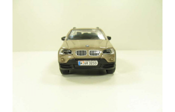 BMW X5 E70, бежевый