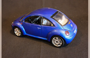 VOLKSWAGEN New Beetle, blue