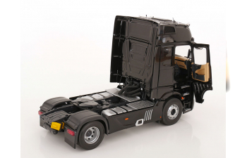 MERCEDES-BENZ Actros L Gigaspace 4x4, black
