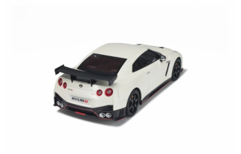 Nissan Skyline R35 Nismo, L.e. 1500 pcs. (light grey)