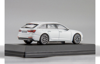 Audi A6 Avant (white)