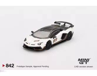 LAMBORGHINI Aventador SVJ 63, white