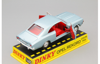 OPEL Rekord Coupe 1900, light blue metallic