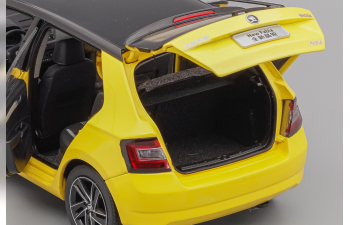 SKODA Fabia (2015), yellow