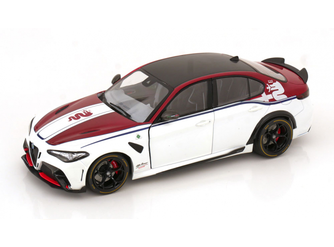 ALFA ROMEO Giulia GTA (2023), white metallic/ dark red