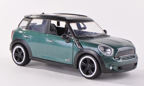 MINI Cooper S Countryman (2018), dark green/ black