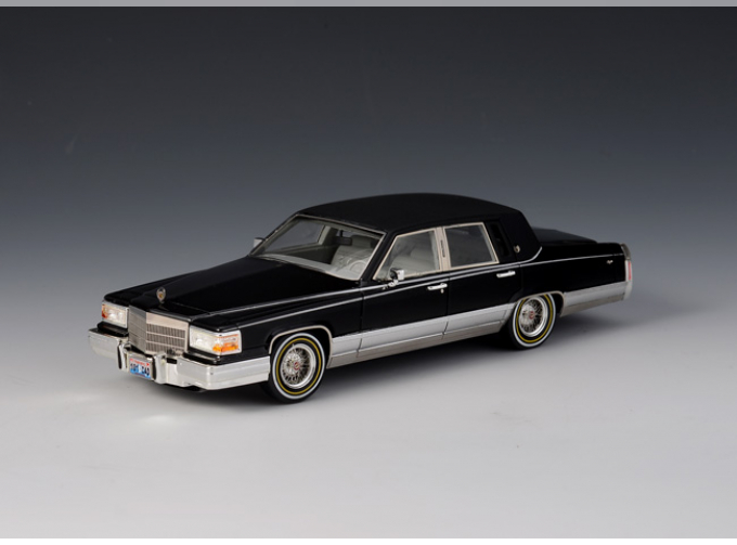 CADILLAC Brougham 1991, black