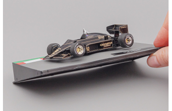 (Уценка!) LOTUS F1 97t Renault Turbo №12 Season (1985) Ayrton Senna, Black Gold