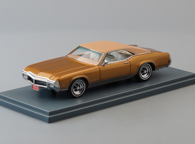 BUICK Riviera GS (1969), gold metallic