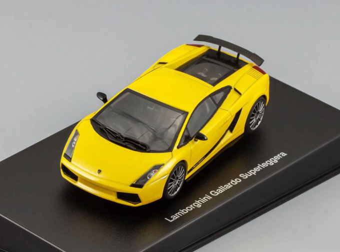 LAMBORGHINI Gallardo Superleggera, metallic yellow