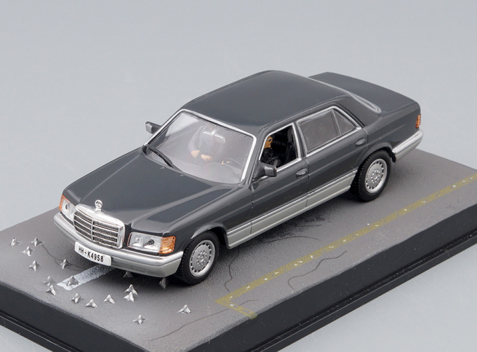 MERCEDES-BENZ S-class W126 Tomorrow Never Dies (1997), metallic grey