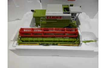 CLAAS Commandor 116CS combine harvester, green/red