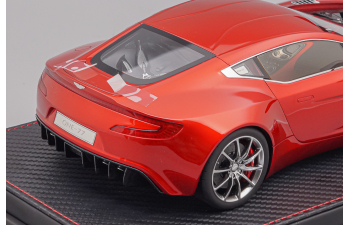 ASTON MARTIN One-77, red