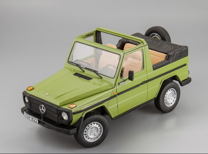 Mercedes-Benz W460 G-Class Cabriolet 1979 (green)