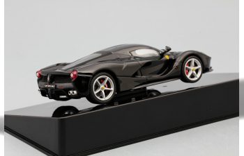 FERRARI LaFerrari (2013), black with carbon roof