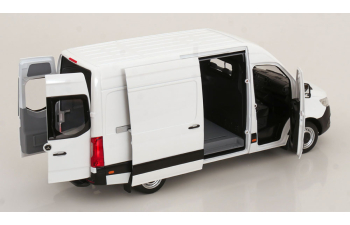 MERCEDES-BENZ Sprinter delivery van (2018), white