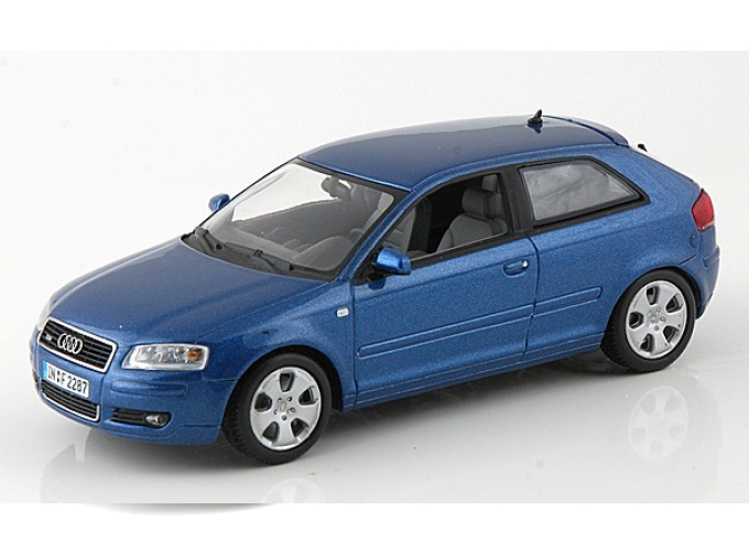 AUDI A3, синий металлик