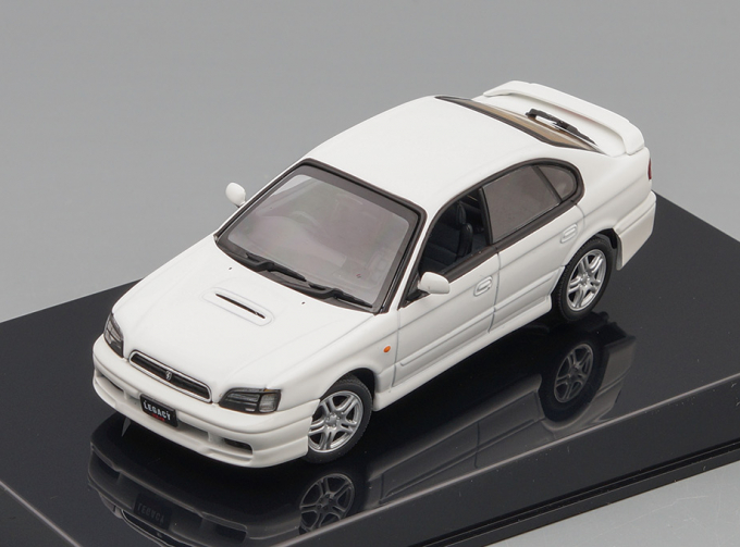 SUBARU Legacy B4 1999, white