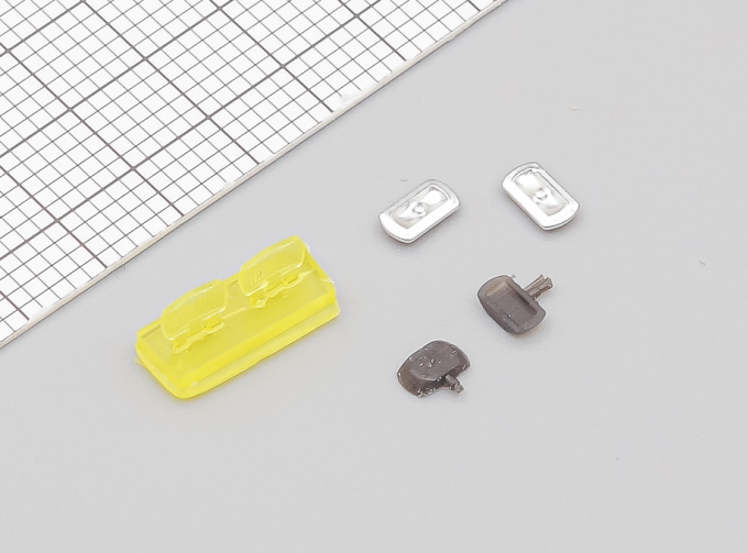 Противотуманные фары ФГ-152 с желтыми линзами