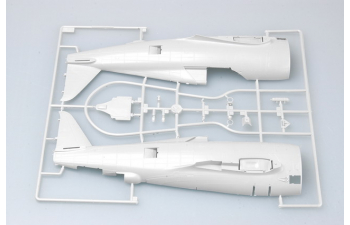 Сборная модель Американский тяжелый истребитель Republic P-47D Thunderbolt "Razorback"