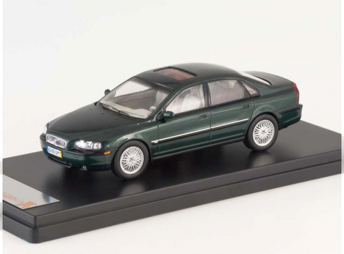 VOLVO S80 Metallic (1999), dark green