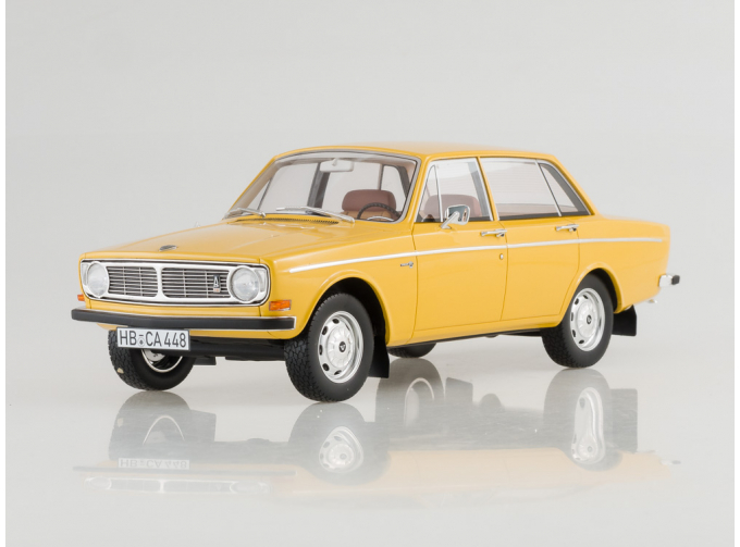 VOLVO 144 (1970), gold