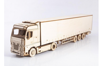 Сборная модель Камский грузовик 54901 с полуприцепом НЕФАЗ-93341