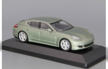 PORSCHE Panamera S Hybrid Cryst, green metallic