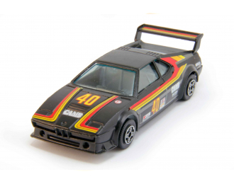 BMW M1 #40, black