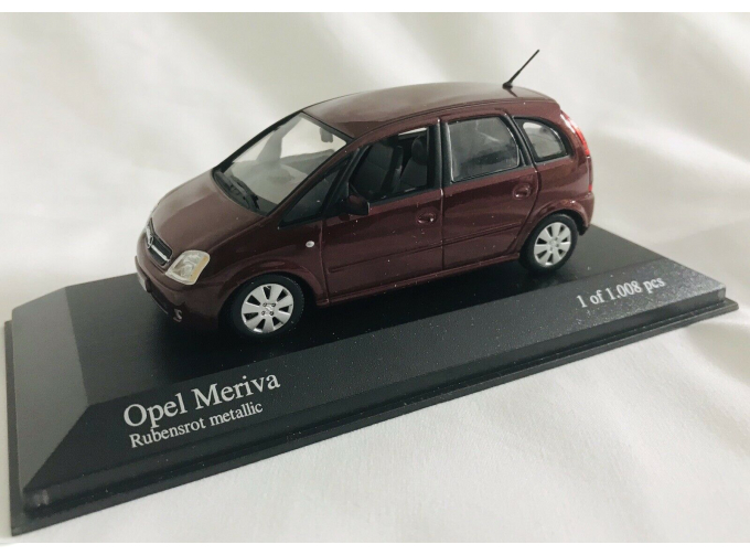 Opel Meriva A бордовый