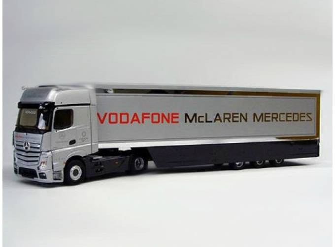 MERCEDES-BENZ Actros MP4 с полуприцепом F1 Vodafone MсLaren Mercedes (2014), silver