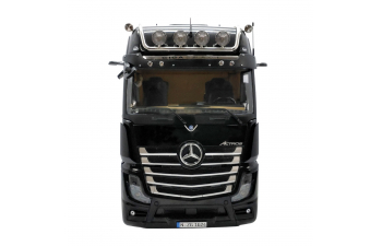 MERCEDES-BENZ Actros седельный тягач, черный с рисунком