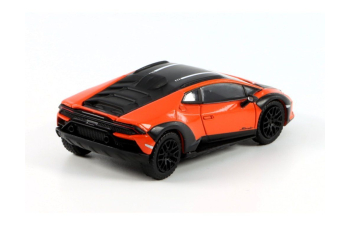 Lamborghini Huracan Sterrato, orange / black