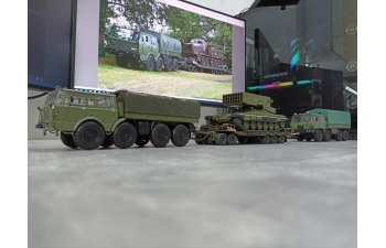 Сборная модель трал-тяжеловоз Transporta P-50