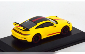 PORSCHE 911 (992) GT3 (2021), yellow