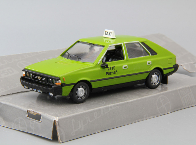 FSO POLONEZ 1500 Taxi, green