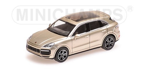 Porsche Cayenne 2017 grey metallic